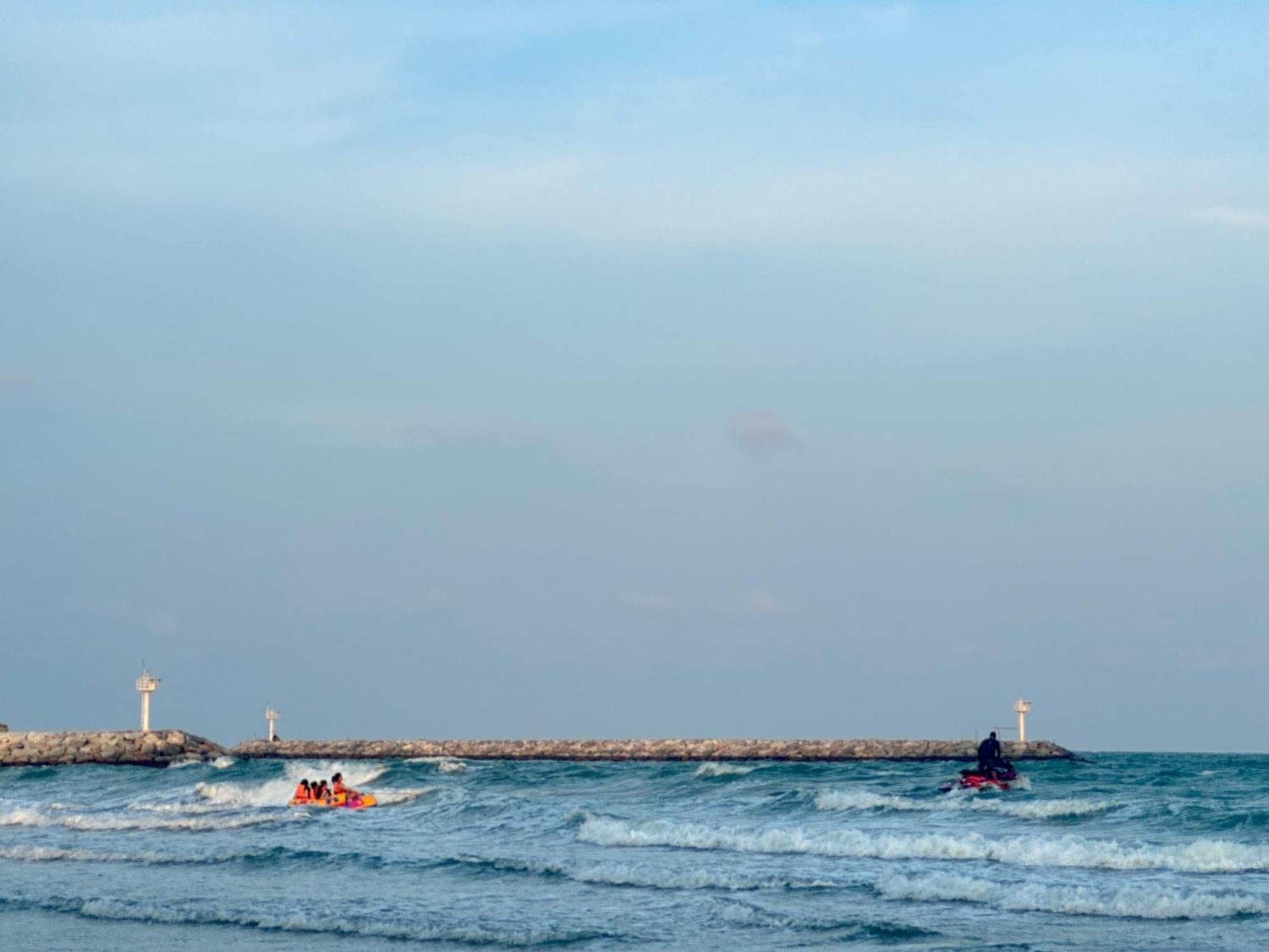 Sea&Mountain View,5 Mins Walk To Famous Beach With King Size Bed Χουά Χιν Εξωτερικό φωτογραφία